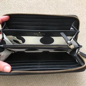 kate spade Bags - Black leather Kate Spade Wallet kate spade Bags - Black leather Kate Spade Wallet